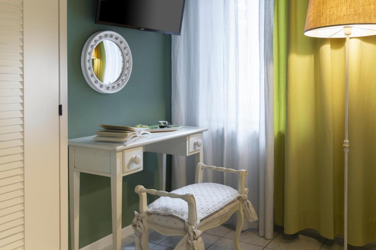 B&B Maison Biagetti Сантарканджело-ди-Романья Экстерьер фото